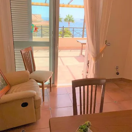 Bahia Vistas Al Mar بيت للعطل لوس كريستيانوس