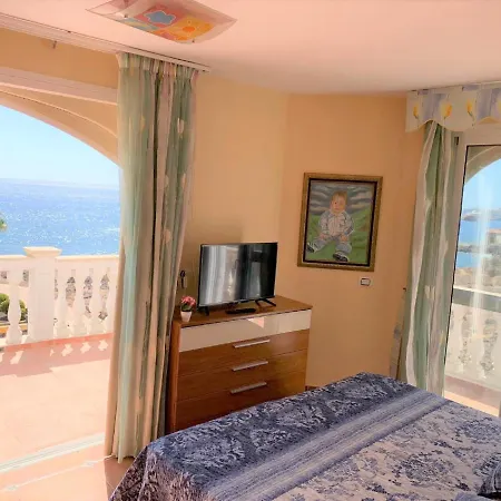 Bahia Vistas Al Mar Los Cristianos (Tenerife)